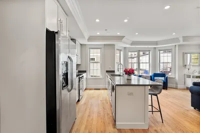 264 Athens St #2