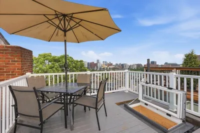 6. Goodwin Pl #4 1