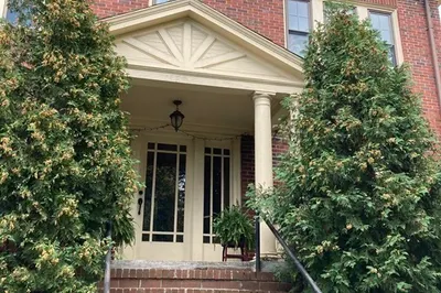 6 Highland Ave #1 1