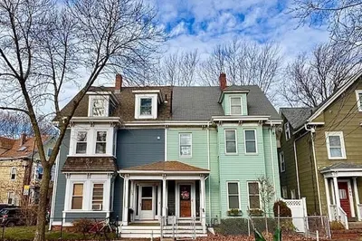 347 Washington Street 1