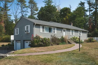 33 Mayflower Dr 1