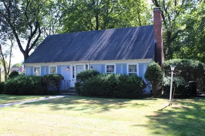 10 Radcliffe St
