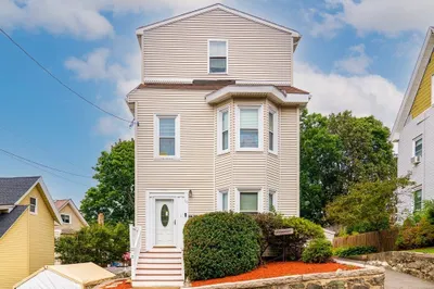 10 Fairview Ave 1