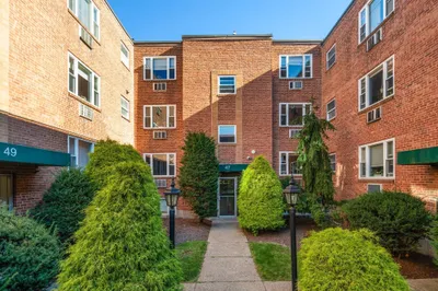 47 Colborne Rd #1 1