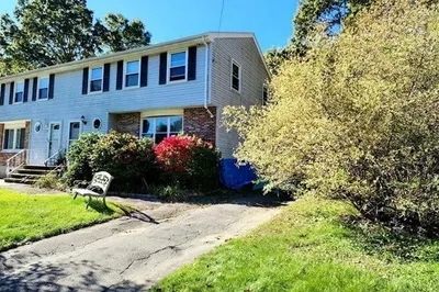 20 Pine Knoll Ln #B 1