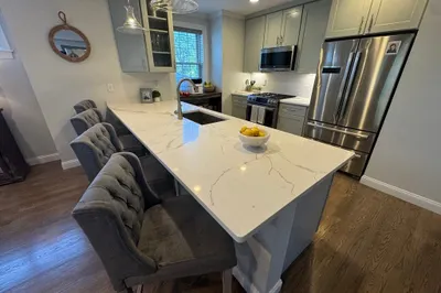 49 Leyden St #5 1