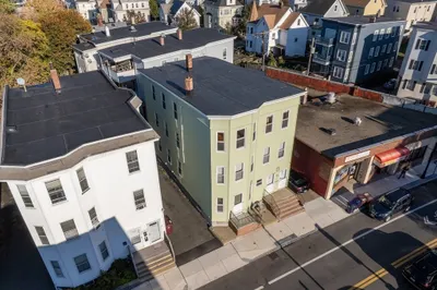 417-419 Ferry St