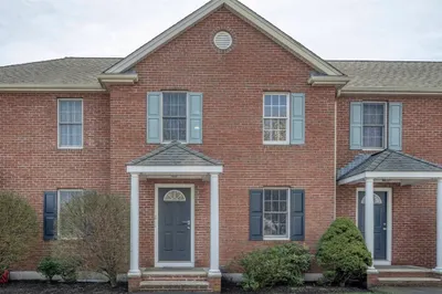 537 Bridge Street #2 1