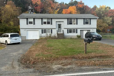 140-142 Bourne Street 1