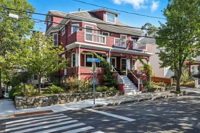 51 Foskett Street #2