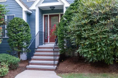 1 Forest Ln #1