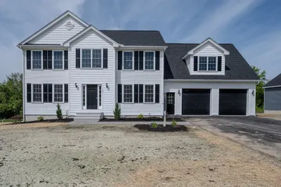 10 Esther Way #Lot 16 1