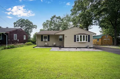 90 Hillside Drive