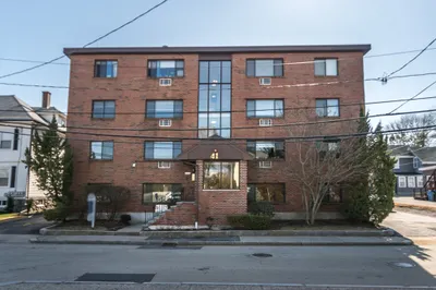 41 Walnut Street #3-1