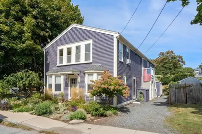 5 Rocky Neck Ave 1