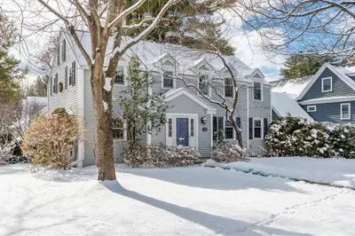 50 Fuller Brook Rd 1