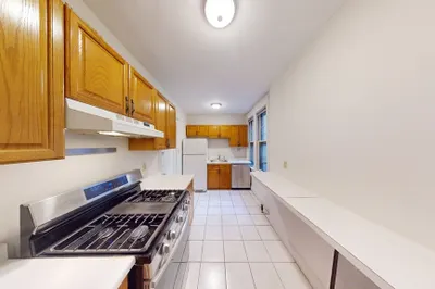 32 Sidlaw Rd #7