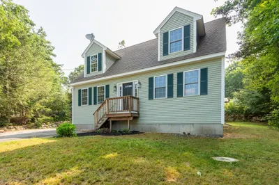 14 Spruce Dr 1