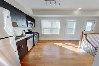 25 Caldwell Street #1 1