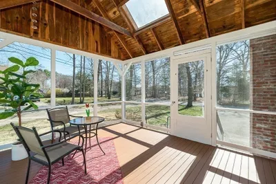 130 Lake Shore Ave 1