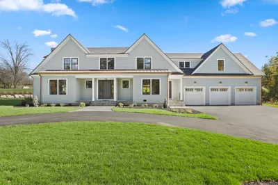 56 Sunset Rock Rd 1