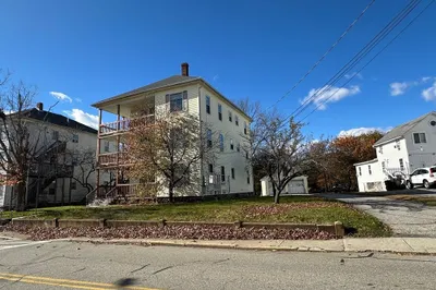 219 Charlton St 1