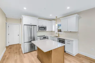 49 Bellevue Ave #2 1