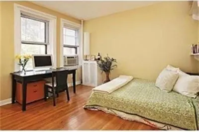66 Marshall St #5