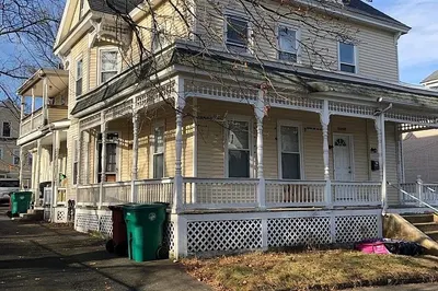 3 Belmont St #2 1