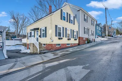 4 Boardman St