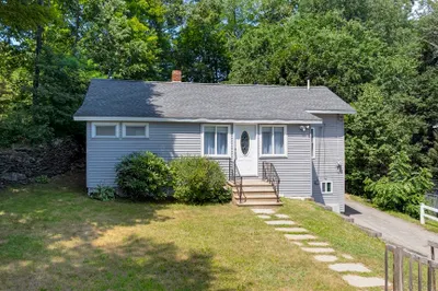 16 Highland St 1