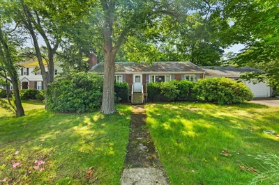 258 Kendrick St