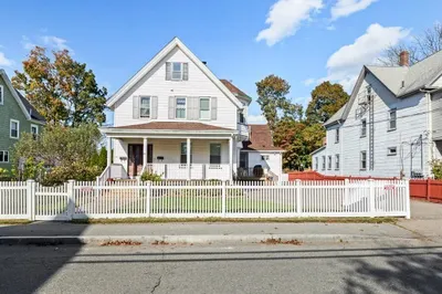 13 Adams St #2 1