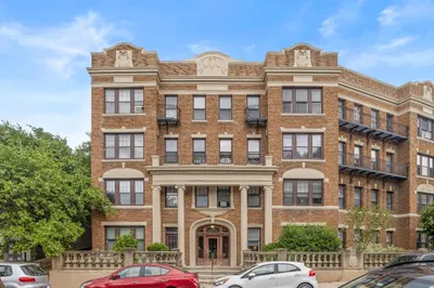 24 Sidlaw Rd #8