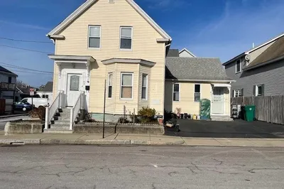93 Blossom St 1