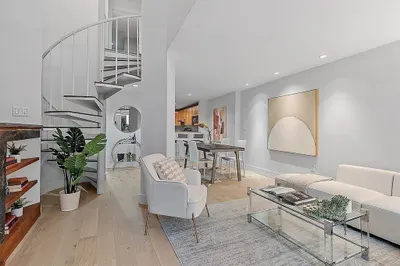 15 Cazenove Street #1