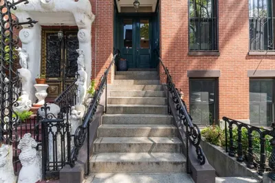 7 Dwight St #3