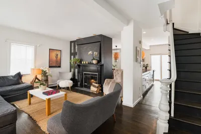 28 White Place