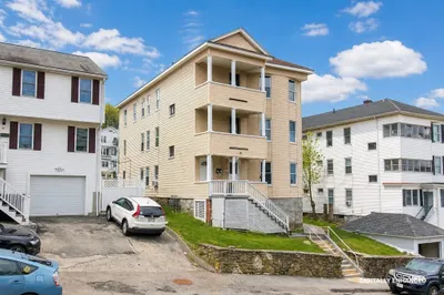 10 Hillside Street