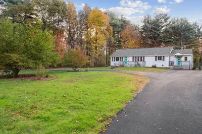39 Duval Rd 1