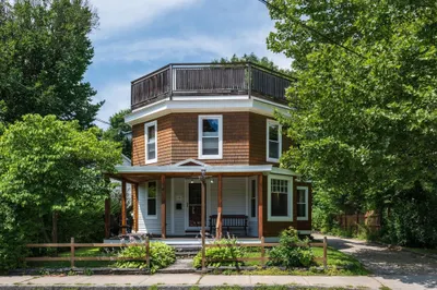 14 Main St 1