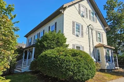 252-254 Crescent St
