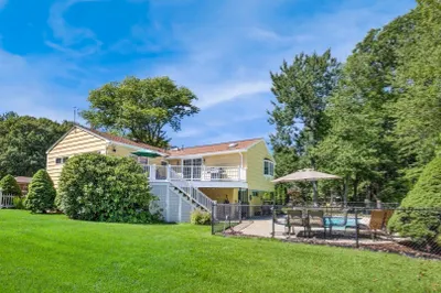 12 Carpenter Road 1