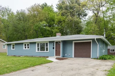 84 Poole Cir