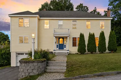 51 Belmont Rd 1