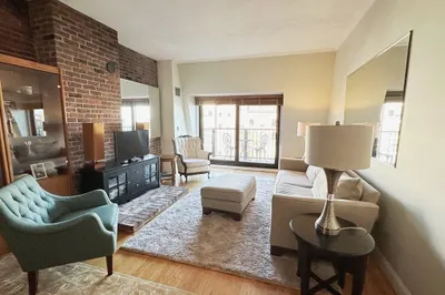 28 Atlantic Avenue #525