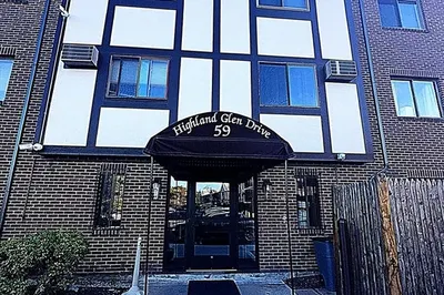 59 Highlandglen #322