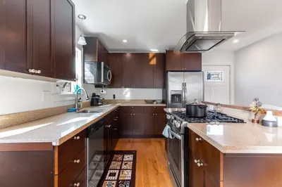 48 Main Street #48 1