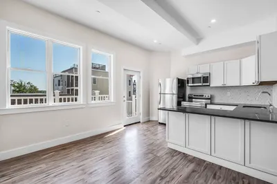 465 East Eighth Street #3