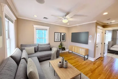 37 Fenton St #2